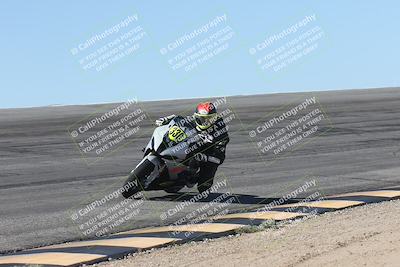 media/Oct-13-2025-Moto Forza (Mon) [[a66d839500]]/2-A Group/Session 2 (Bowl)/